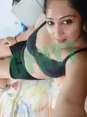 Attractive Call Girl Prachi Most Elegance and Pleasure